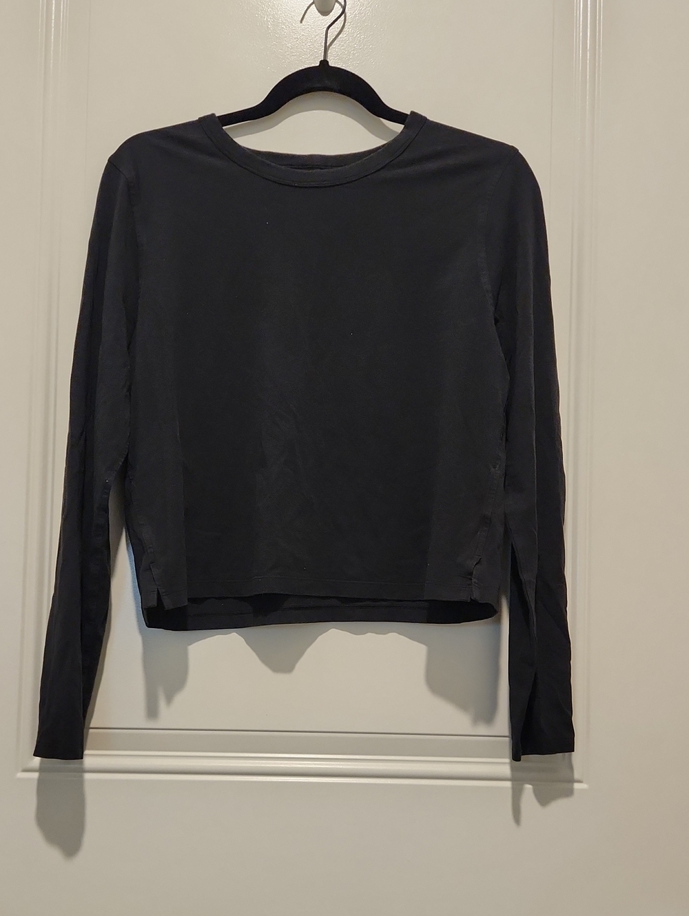Lululemon Black Long Sleeve Crewneck Tee - Medium